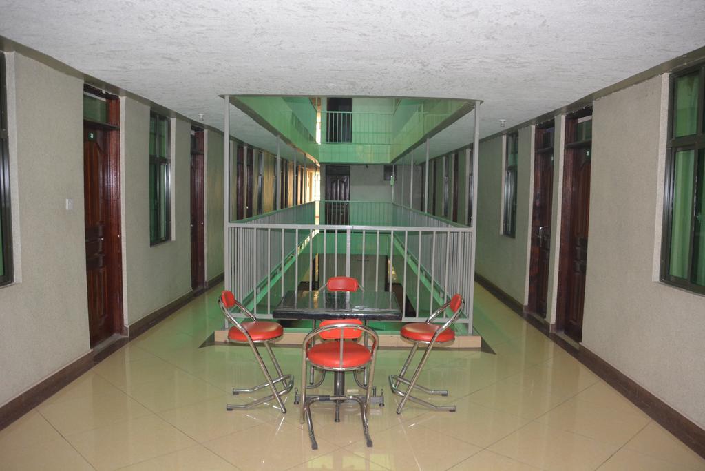 Starehe Link Hotel Nairobi Exterior photo